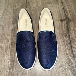 Geox Women’s Bloomie Sneaker, Blue (Size 37)